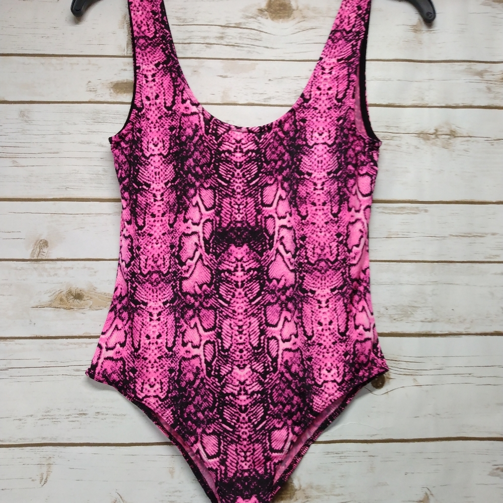 Fashion Nova bodysuit